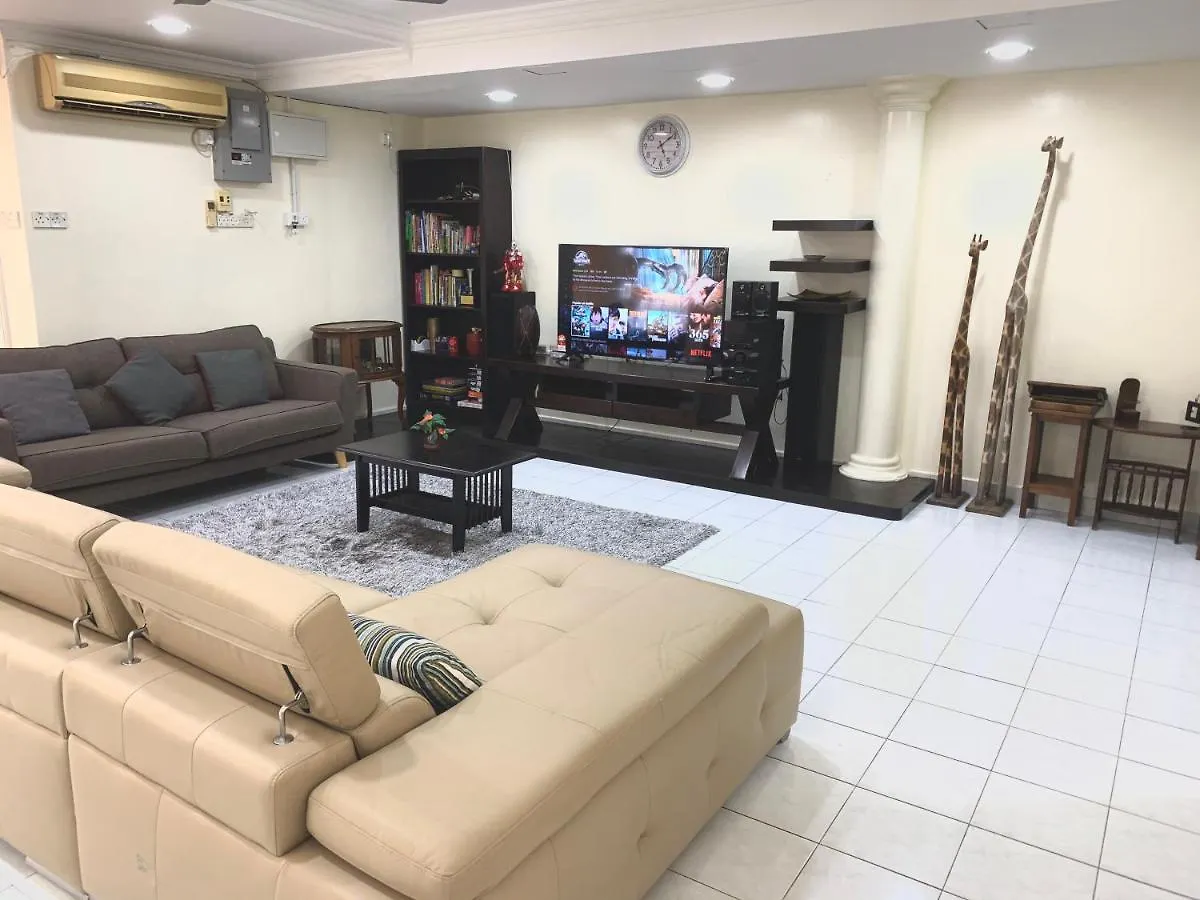 Langkawi Cozy Holiday Home At Taman Seri Aman By Zervin クア